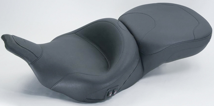 Wide Touring One-Piece Seat with Heat for Harley-Davidson Electra Glide & Road Glide 1997-