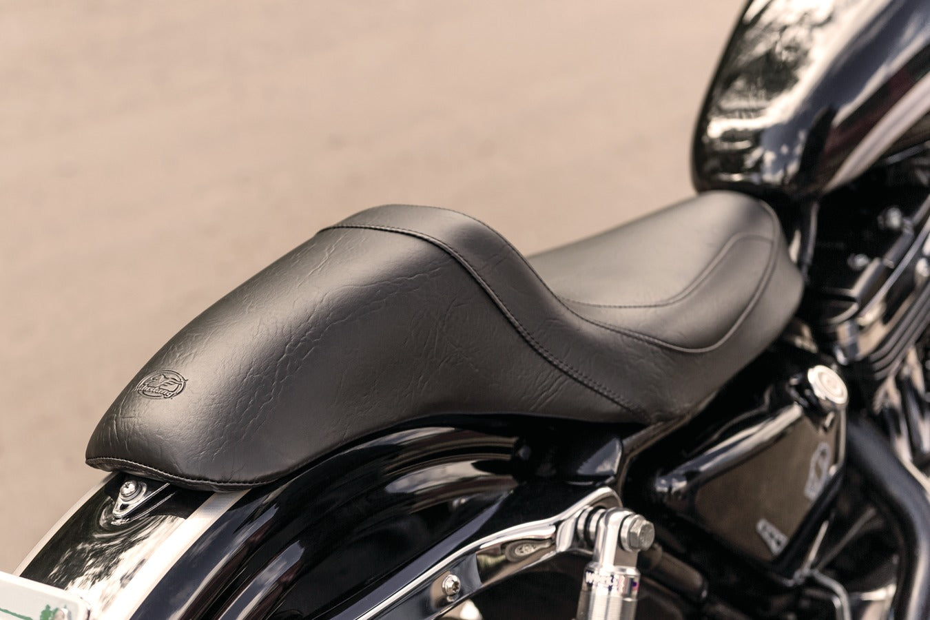 Fastback™ One-Piece, 2-Up Motorcycle Seat for Harley-Davidson Sportster 1982-2003