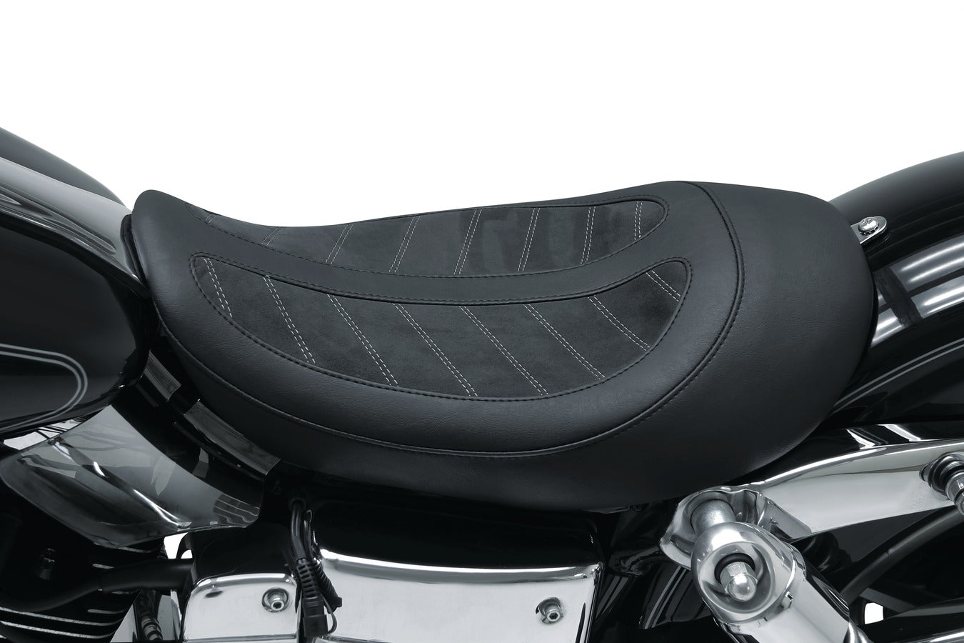 Skyline Signature Series Kodlin by Mustang Solo for Harley-Davidson Dyna 2006-2017